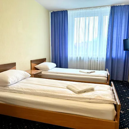Hostel Naramowice By Friendly Poznan